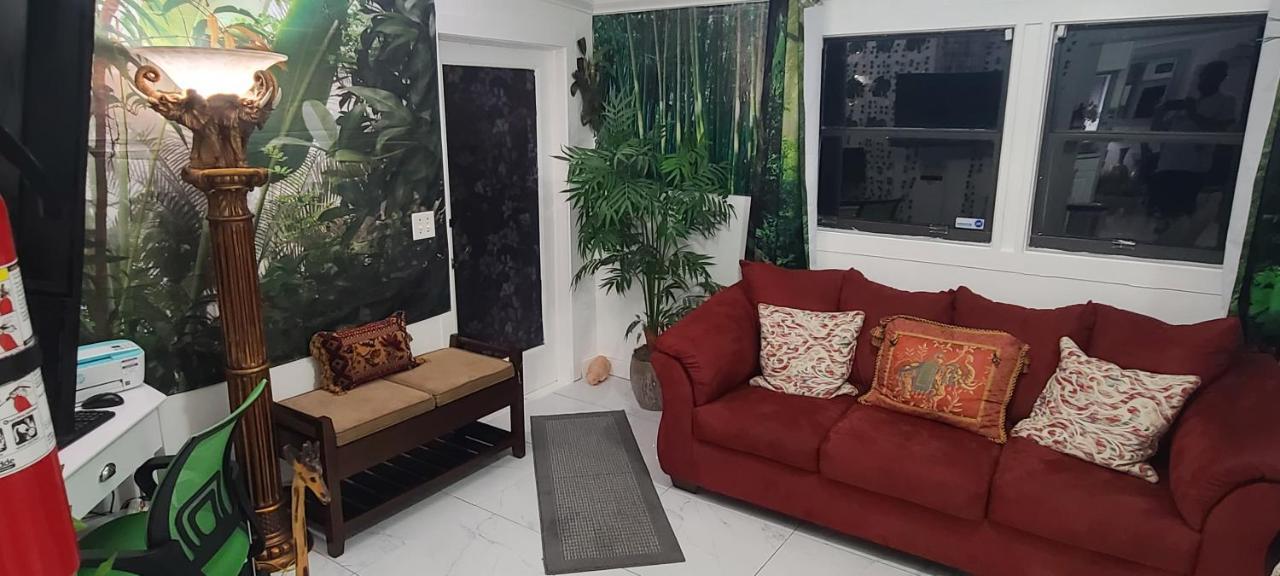 Palm Springs 3-Bedroom 2-Bath 5 Miles To The Beach Lake Worth Beach Exterior foto